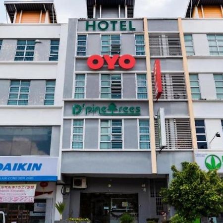 D'Pinetrees Hotel Τζόχορ Μπάχρου Εξωτερικό φωτογραφία