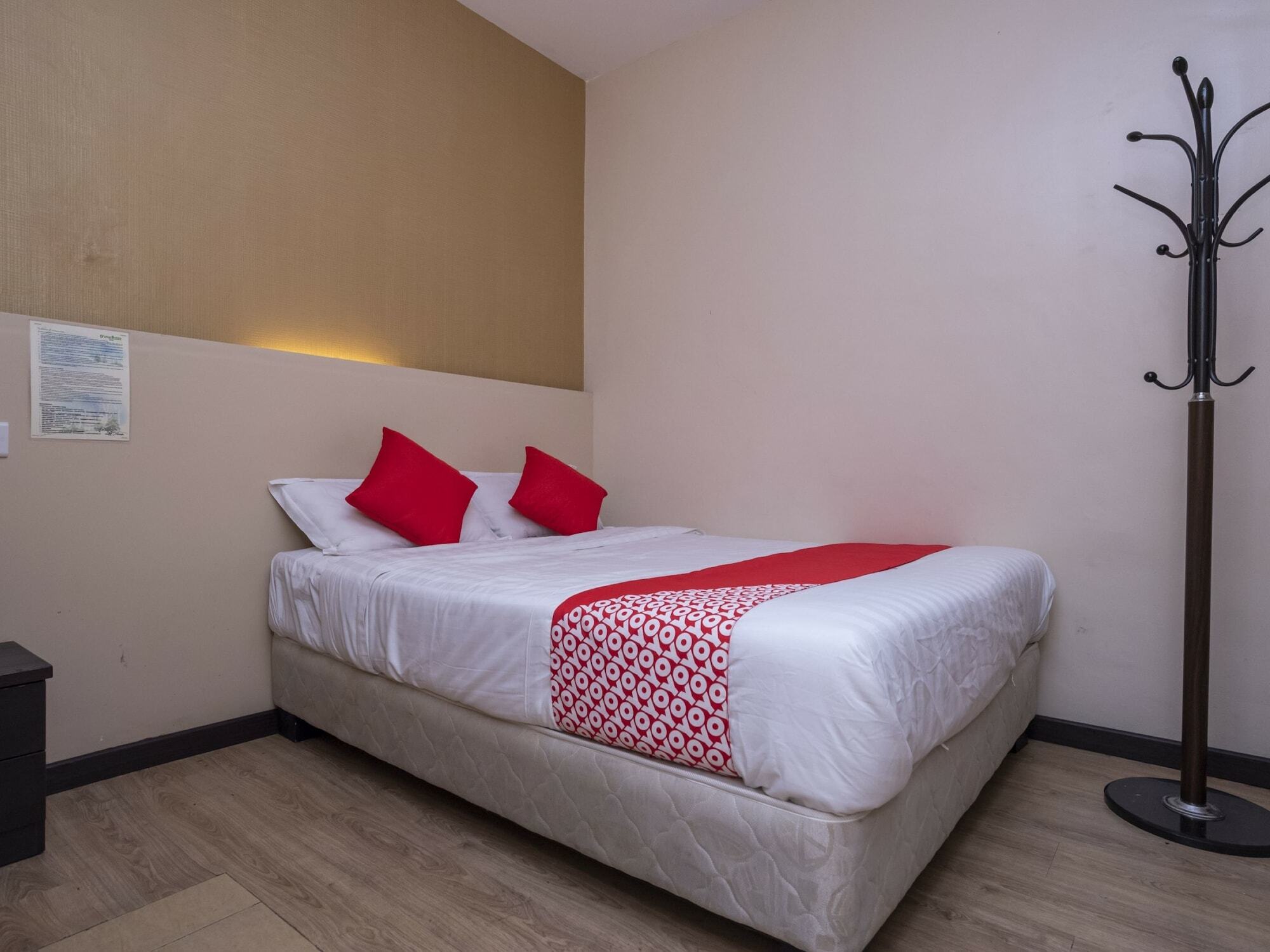 D'Pinetrees Hotel Τζόχορ Μπάχρου Εξωτερικό φωτογραφία
